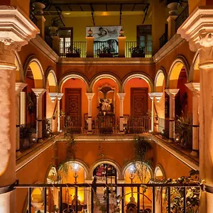 Hotel Casa Del Poeta ****
